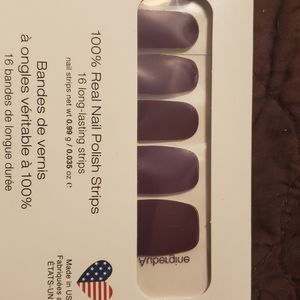 Color street nail strips